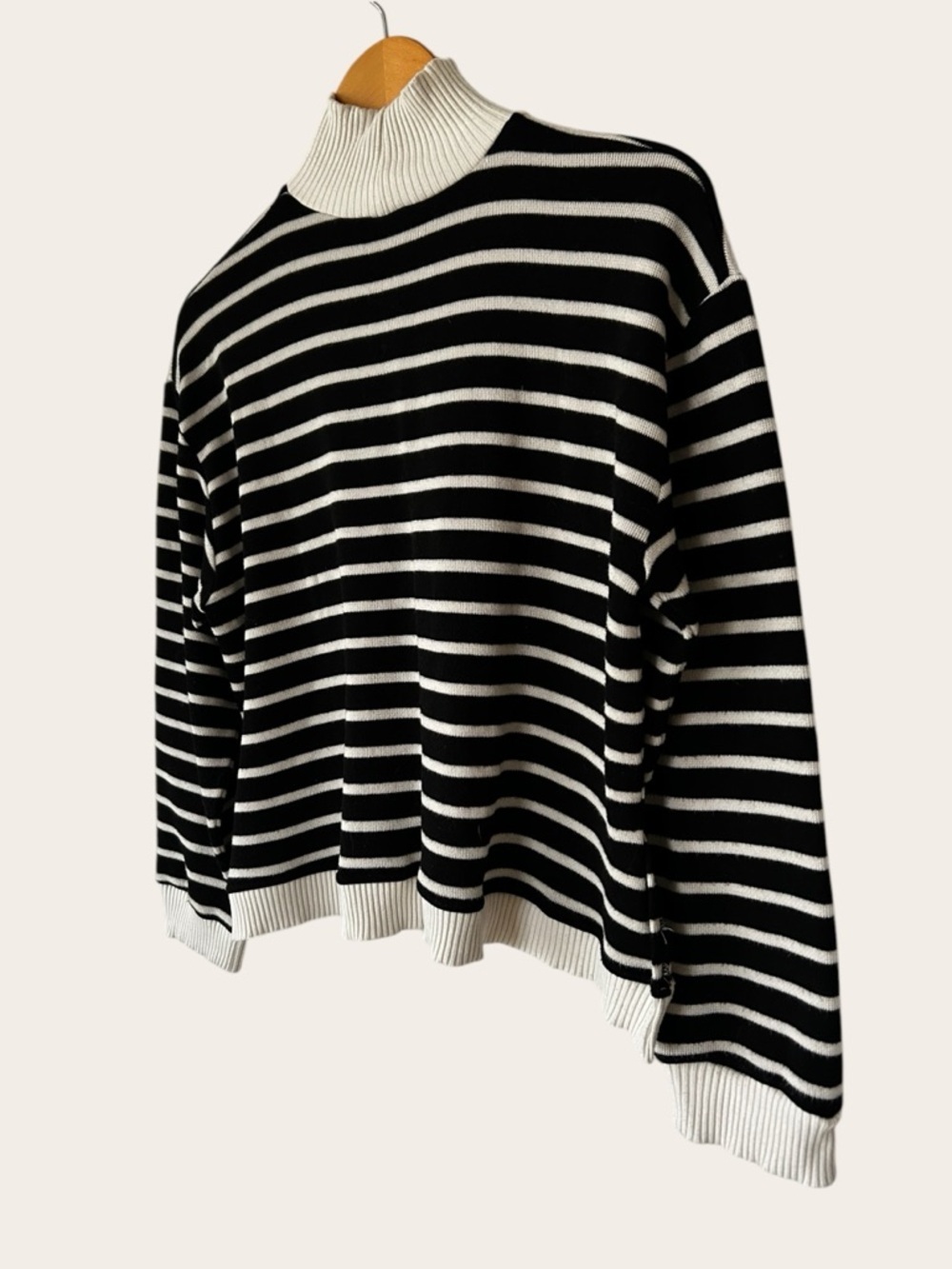 Zara Black White Striped Turtleneck Oversized - Picture 6 of 7